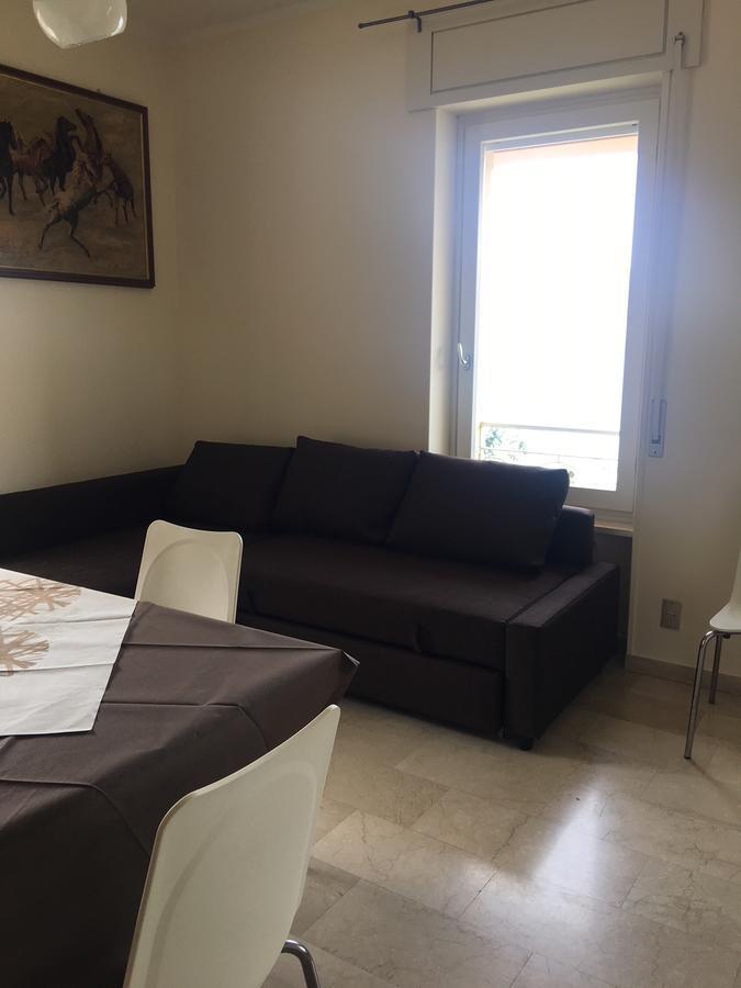 Casa Claudia Apartment *